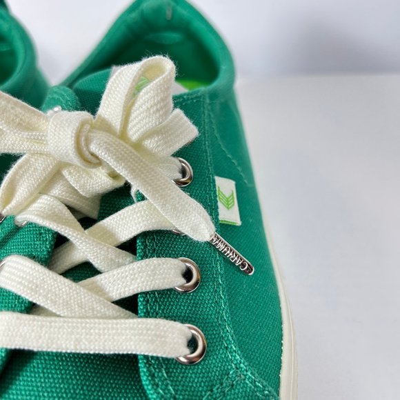Cariuma OCA Low Green Canvas Sneakers (Size: 8.5 WOMENS) (Size: 7 MENS) - Picture 8 of 10